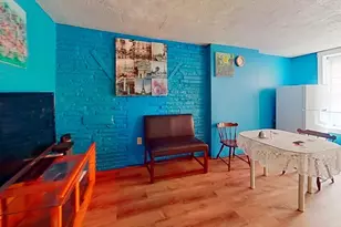 25 Division St, Chelsea, MA 02150 - Photo 2