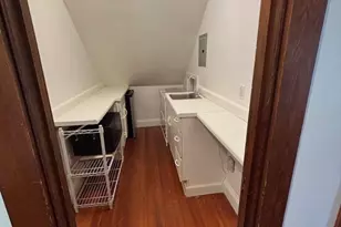 41 Powell St, Brookline, MA 02446 - Photo 6