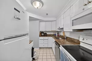 68 Jericho Rd, Weston, MA 02493 - Photo 2