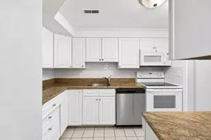 68 Jericho Rd, Weston, MA 02493 - Photo 4