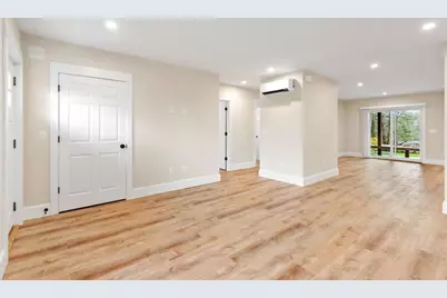 26 Lyndale #1, Gloucester, MA 01930 - Photo 4