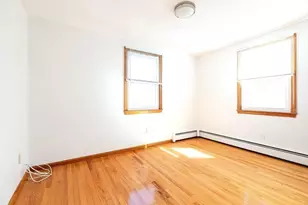 2 Marigold Ave, Wellesley, MA 02482 - Photo 14