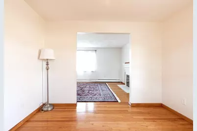 2 Marigold Ave, Wellesley, MA 02482 - Photo 6