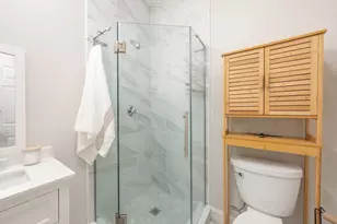 104 Thorndike St, Cambridge, MA 02141 - Photo 16