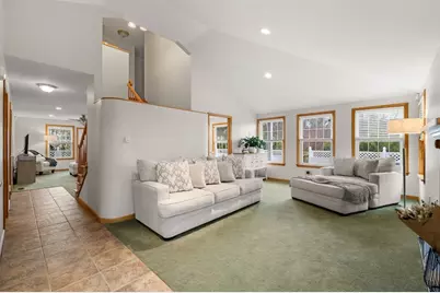 61 American Legion Highway, Westport, MA 02790 - Photo 10