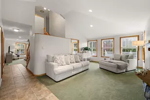 61 American Legion Hwy, Westport, MA 02790 - Photo 10