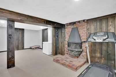 94 Cora Ave, Chicopee, MA 01013 - Photo 38