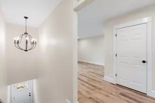 26 Lyndale, Gloucester, MA 01930 - Photo 4