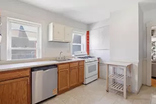 19 Irma, Watertown, MA 02472 - Photo 4