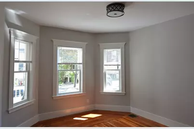 58 Bromfield Rd. #1, Somerville, MA 02144 - Photo 4