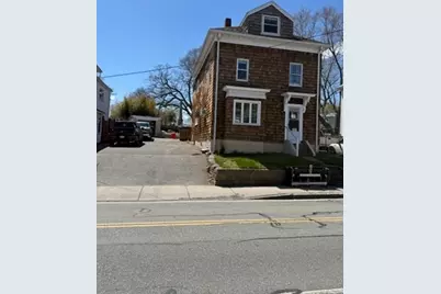 98 Maplewood Ave #1, Gloucester, MA 01930 - Photo 2