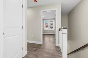 1001 Bay St, Fall River, MA 02724 - Photo 28