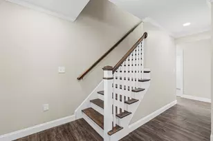 1001 Bay St, Fall River, MA 02724 - Photo 16