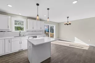 989 Bay St, Fall River, MA 02724 - Photo 12