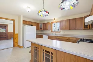 298 Providence Rd, Northbridge, MA 01588 - Photo 4