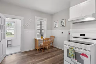 15 R Warren Ave, Chelmsford, MA 01824 - Photo 10