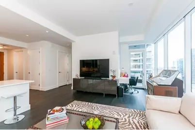 22 Liberty Dr #10I, Boston, MA 02210 - Photo 4