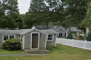 55 Cedar St, Falmouth, MA 02536 - Photo 2