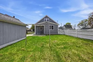 44 Frontenac St, Springfield, MA 01151 - Photo 34