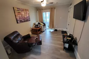 85 Avon St, Lowell, MA 01854 - Photo 8