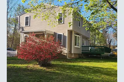 138 Lakehurst Ave, Weymouth, MA 02189 - Photo 2