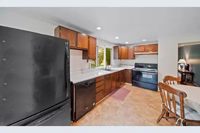 138 Lakehurst Ave, Weymouth, MA 02189 - Photo 4