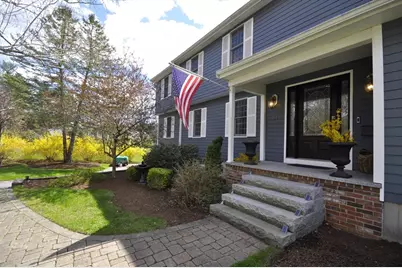 81 Amber Dr, East Bridgewater, MA 02333 - Photo 4