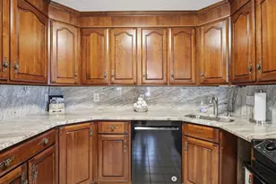 785 Washington St, Norwood, MA 02062 - Photo 8