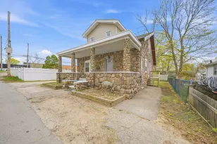 12 Marietta Ave, Braintree, MA 02184 - Photo 4