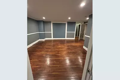733 Pleasant St #1, Leicester, MA 01542 - Photo 4