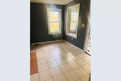 733 Pleasant St #1, Leicester, MA 01542 - Photo 12