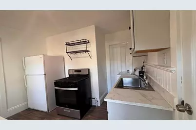 93 Peirce St #2, Middleborough, MA 02346 - Photo 2