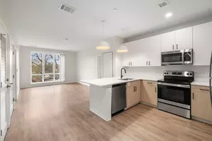 289 Walk Hill St, Boston, MA 02131 - Photo 2