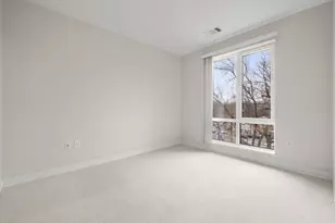 289 Walk Hill St, Boston, MA 02131 - Photo 10