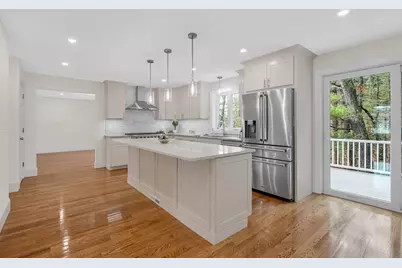 23 Pomfret Rd, Wilmington, MA 01887 - Photo 4