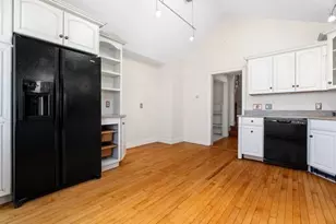 512 E Broadway, Boston, MA 02127 - Photo 20