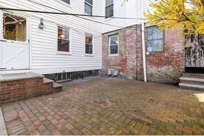 512 East Broadway, Boston, MA 02127 - Photo 32