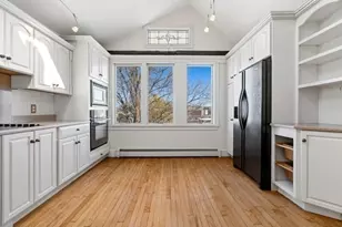 512 E Broadway, Boston, MA 02127 - Photo 18