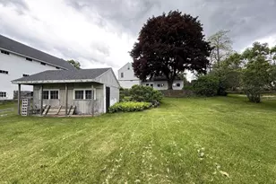 82 Petersham Rd, Hardwick, MA 01037 - Photo 8
