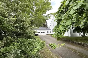 82 Petersham Rd, Hardwick, MA 01037 - Photo 4