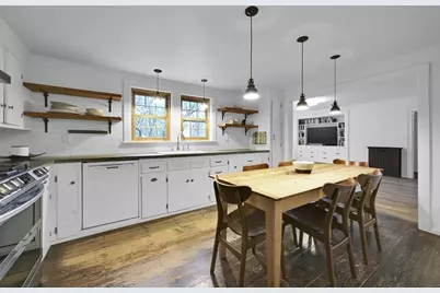 82 Petersham Rd, Hardwick, MA 01037 - Photo 10