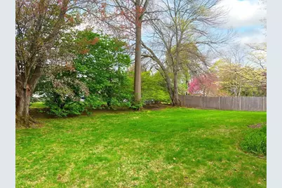 40 Dunster Rd, Framingham, MA 01702 - Photo 36