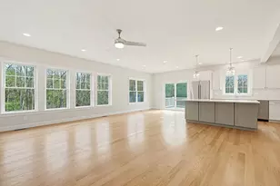 889 Maple St, Mansfield, MA 02048 - Photo 22