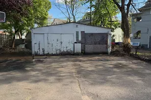 37-39 Wilmont St, Springfield, MA 01108 - Photo 18