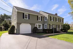 12 Cox Rd, Winchester, MA 01890 - Photo 2
