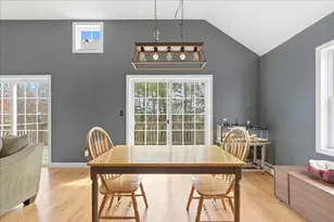 35 Freshmeadow Dr, Wareham, MA 02571 - Photo 12