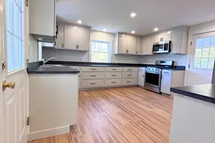301 Central St, Hudson, MA 01749 - Photo 4