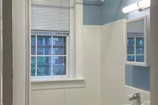 4 Washington Ave, Cambridge, MA 02140 - Photo 10
