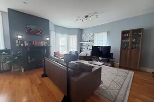 111 Pleasant St, Boston, MA 02125 - Photo 4