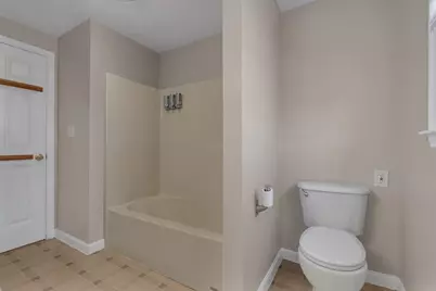 8 Park Cir, Attleboro, MA 02703 - Photo 10